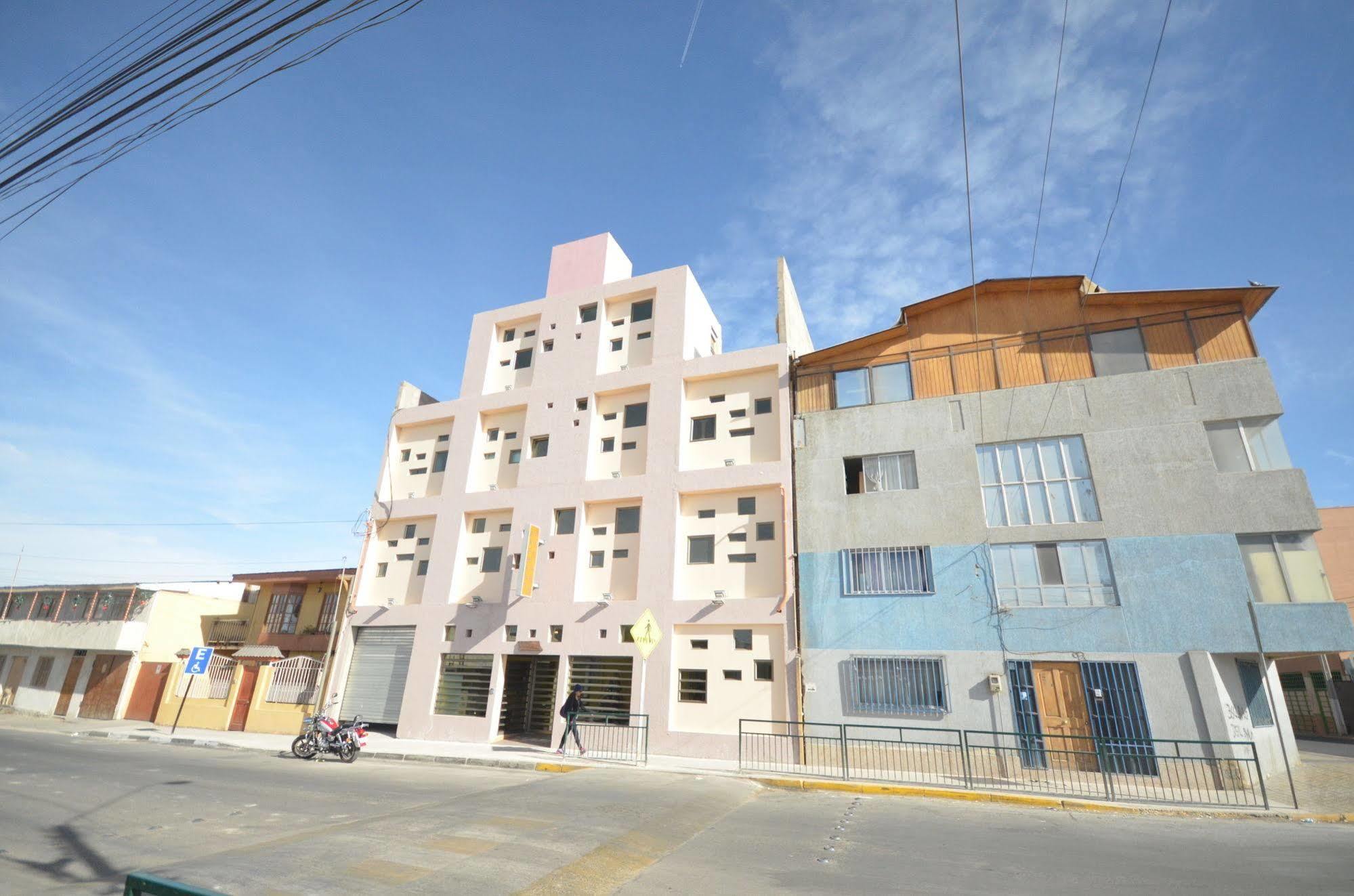 Ayelen Express Hotell Calama Exteriör bild